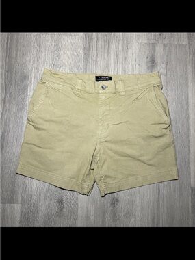 Filson Men’s Khaki Cotton Shorts